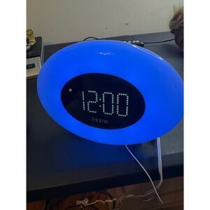 iHome iM30 Color Changing Dual Alarm Clock Radio FM USB Charging Port Silver